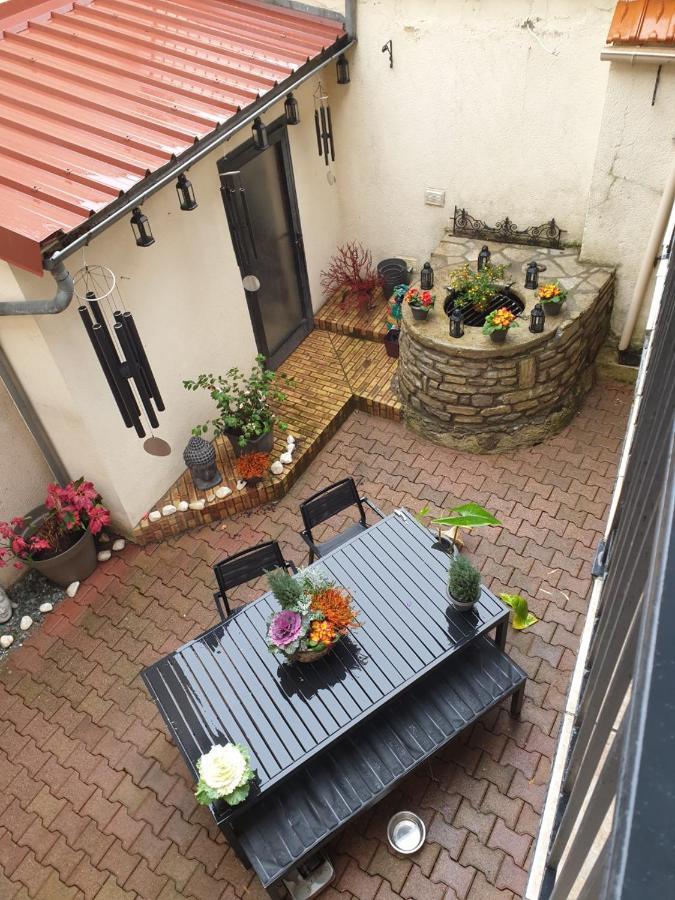 La Maison Porte Bonheur Chantelle Exteriér fotografie