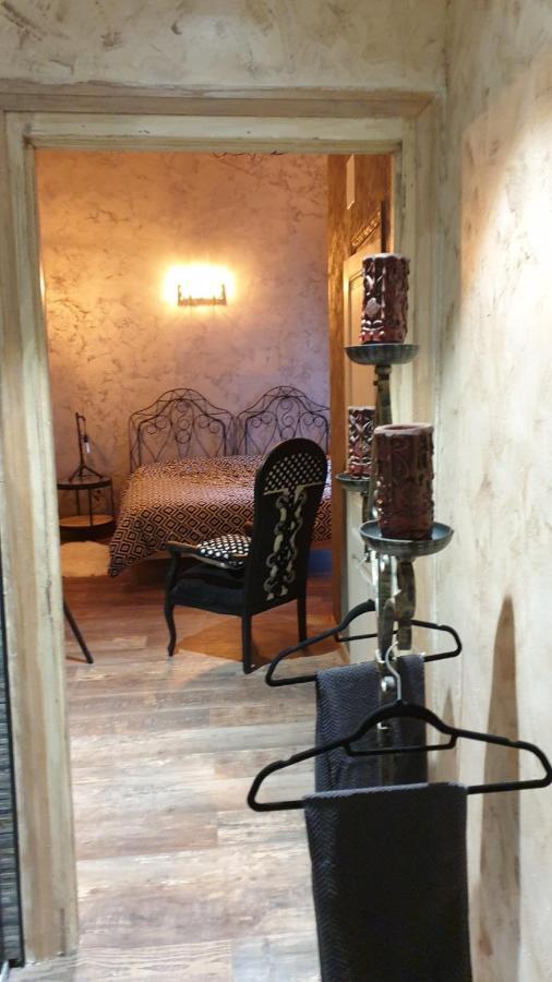 La Maison Porte Bonheur Chantelle Exteriér fotografie